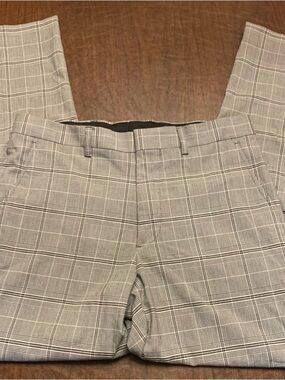 J. Ferrar Gray Plaid Men’s Dress Pants Slim